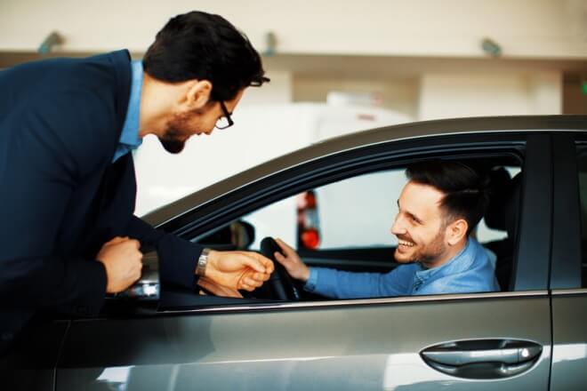 Une compagnie de voiture avec chauffeur lance sa carte de crédit