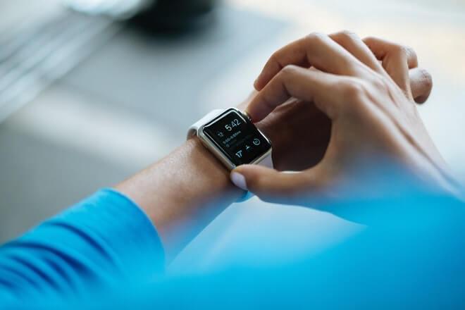 Les montres connectées embarquent le paiement sans contact